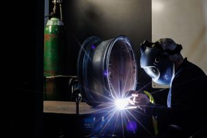 welding, wheel repair, metalworking-8445458.jpg